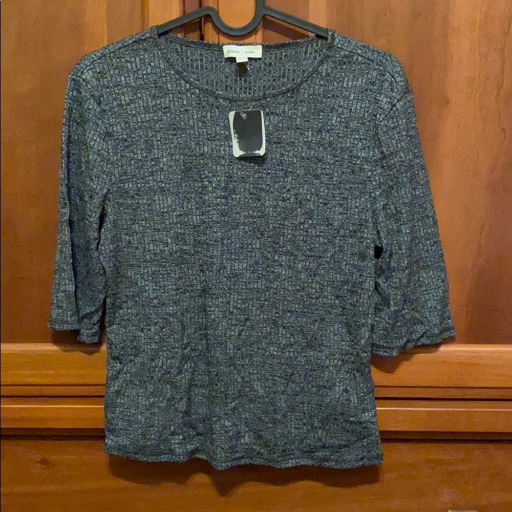 Cute Grey midi sleeve top